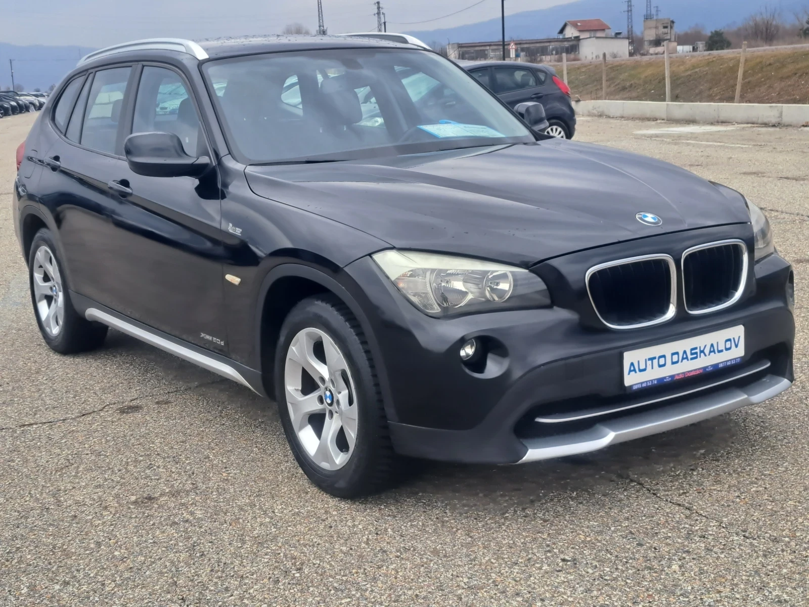 BMW X1 2, 0 d xdrive - изображение 2