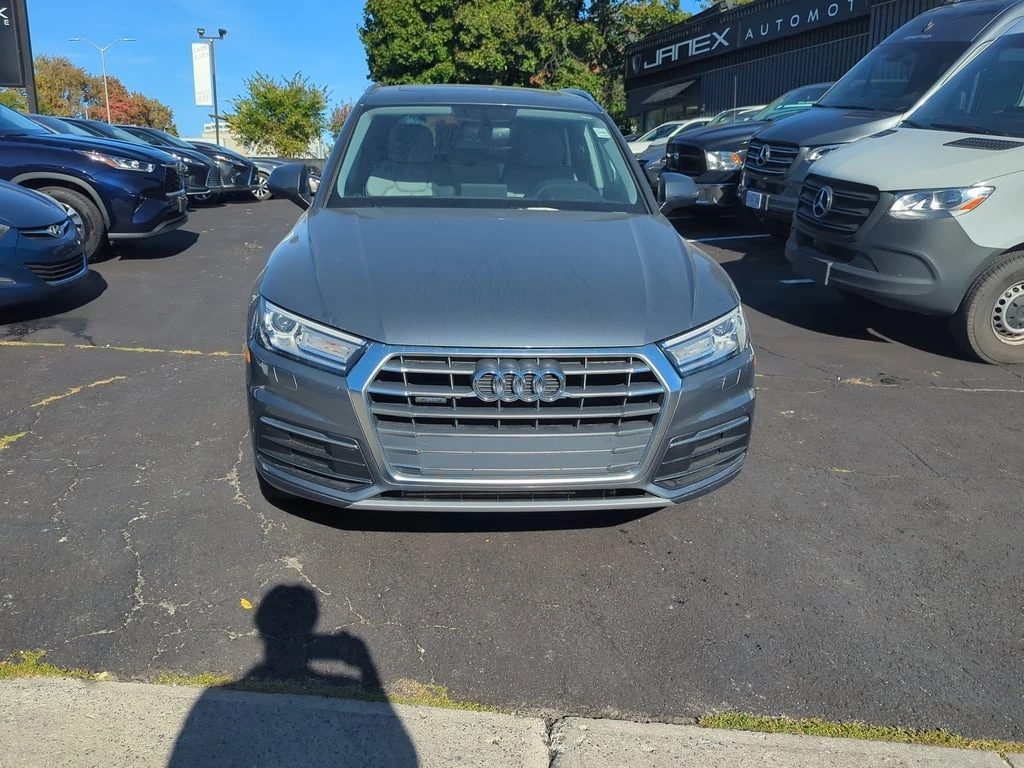 Audi Q5 * PROGRESSIV * CARFAX * БЕЗ ПЪРВОНАЧАЛНА ВНОСКА - изображение 2