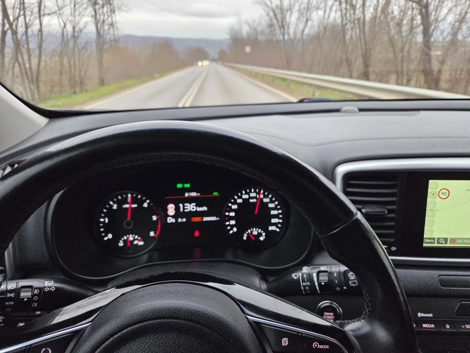 Kia Sportage 1.6 CRDI* * FACE* * PLATINUM EDITION* * FULL LED * - изображение 3