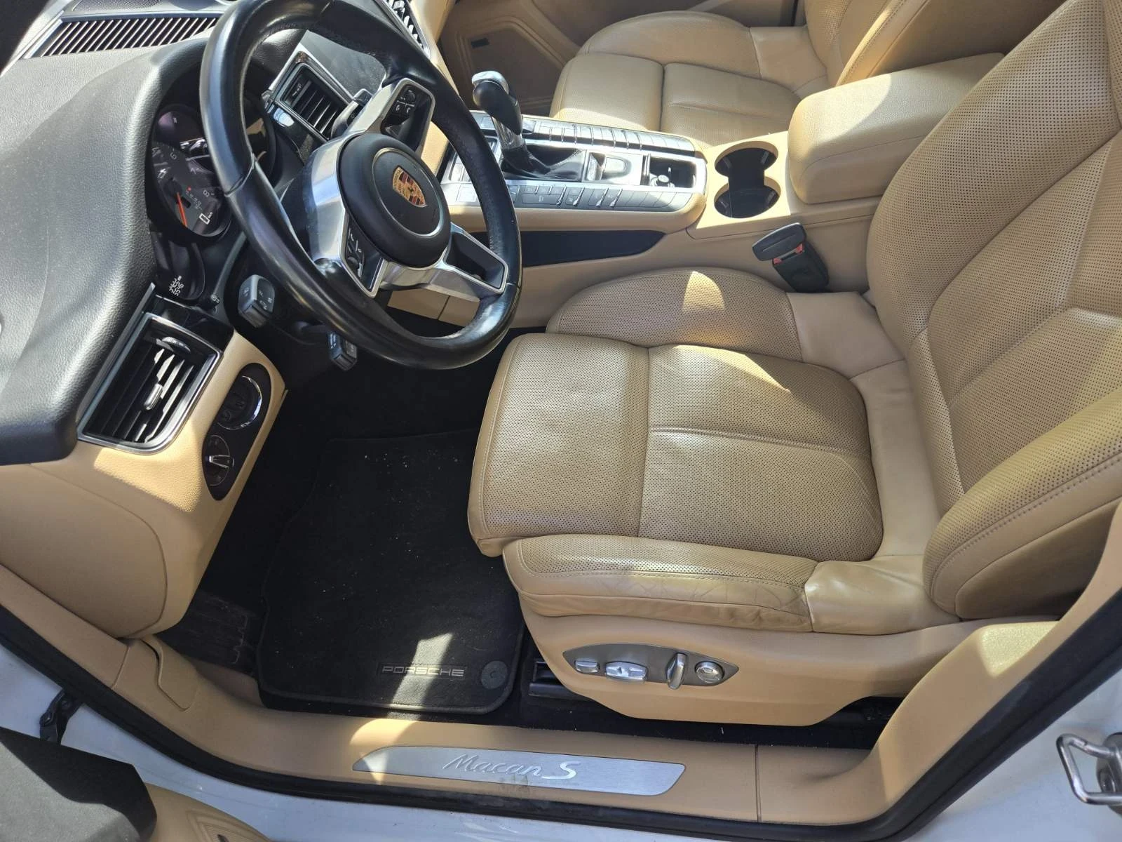 Porsche Macan, снимка 11 - Автомобили и джипове - 53948056