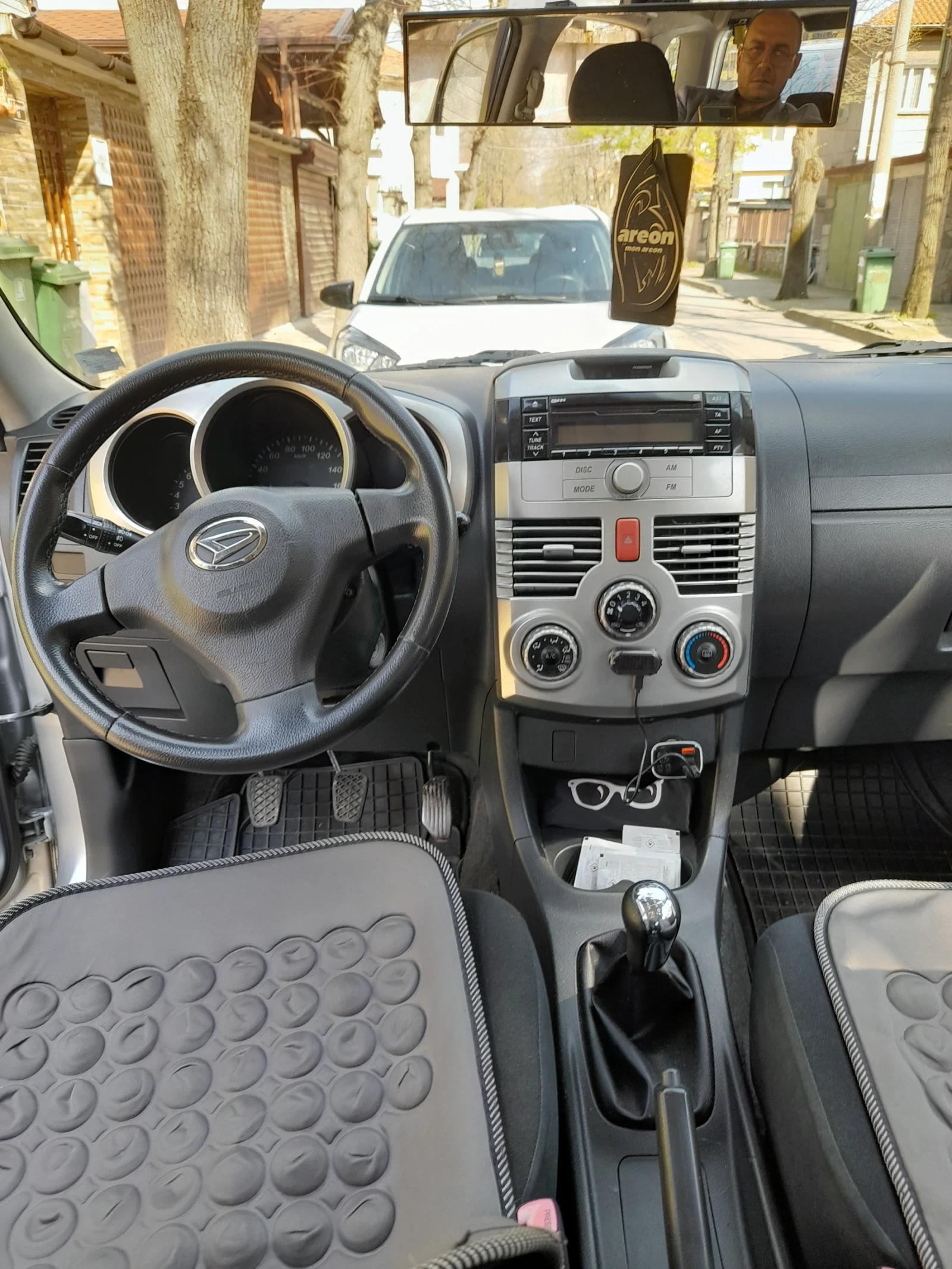 Daihatsu Terios, снимка 4 - Автомобили и джипове - 54173326