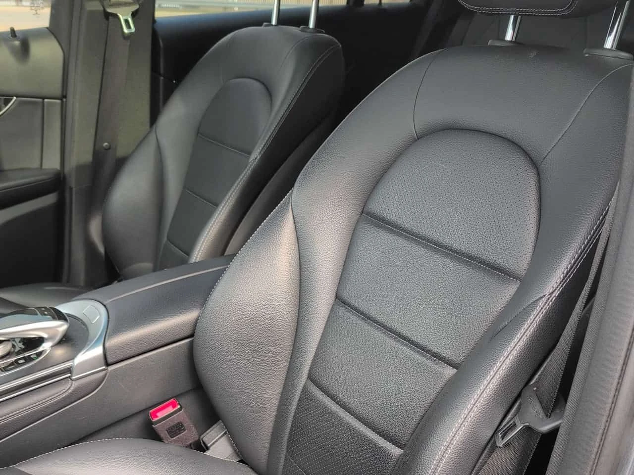 Mercedes-Benz GLC 300 4MATIC* AMG-pack* 360КАМЕРИ* ПАНОРАМА* , снимка 15 - Автомобили и джипове - 54184965