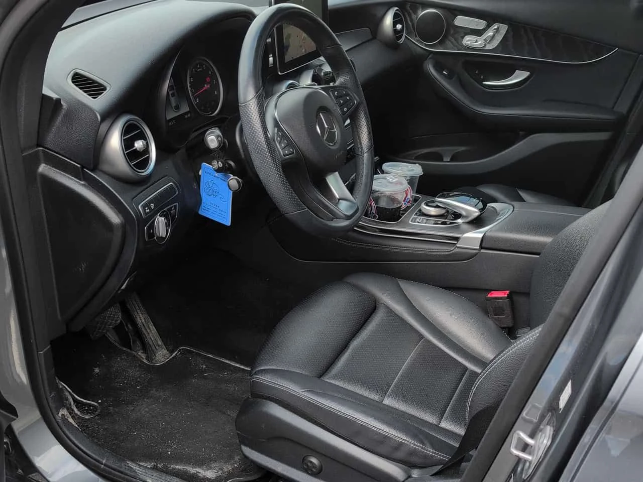 Mercedes-Benz GLC 300 4MATIC* AMG-pack* 360КАМЕРИ* ПАНОРАМА* , снимка 5 - Автомобили и джипове - 54184965