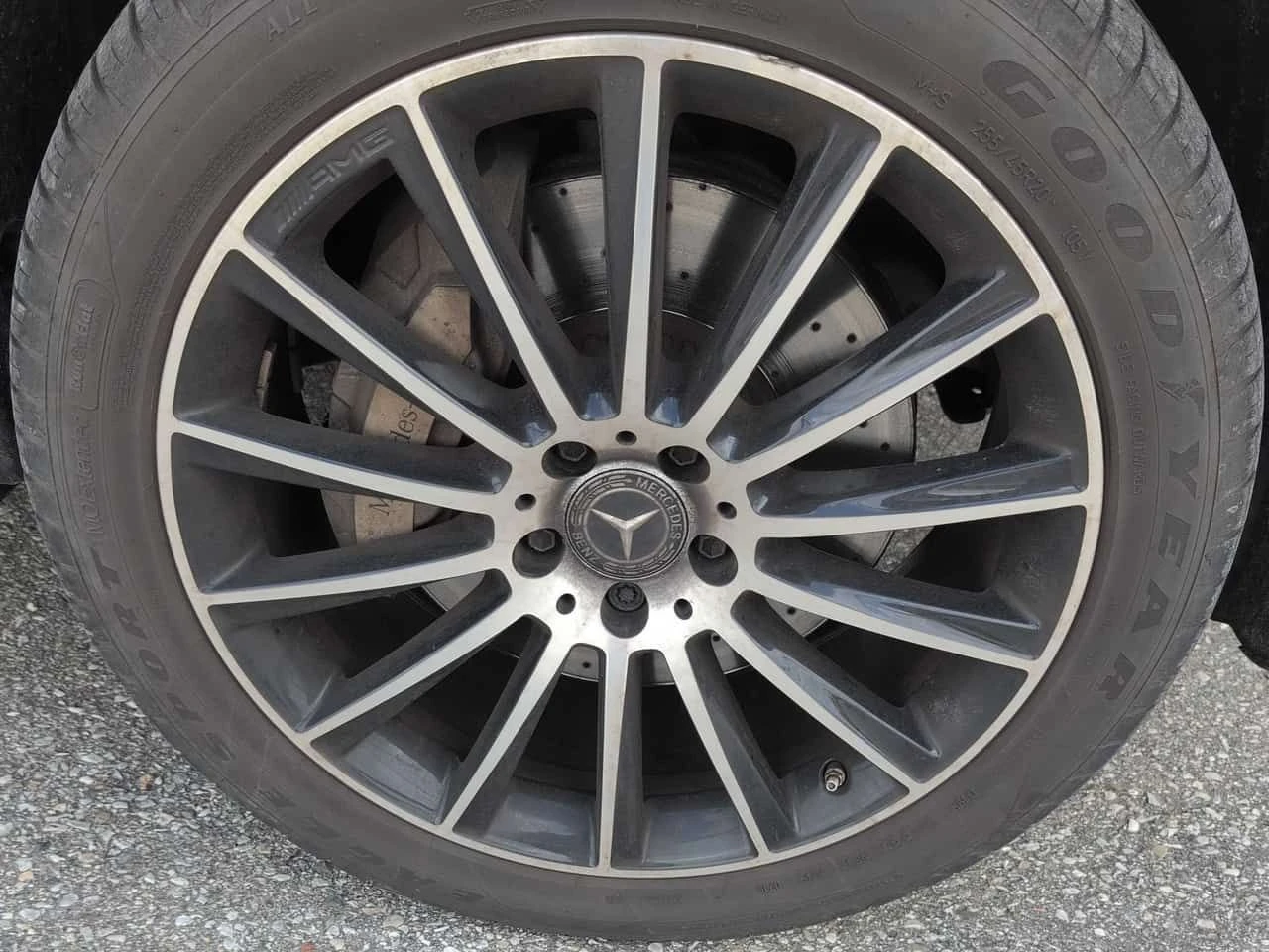 Mercedes-Benz GLC 300 4MATIC* AMG-pack* 360КАМЕРИ* ПАНОРАМА* , снимка 7 - Автомобили и джипове - 54184965