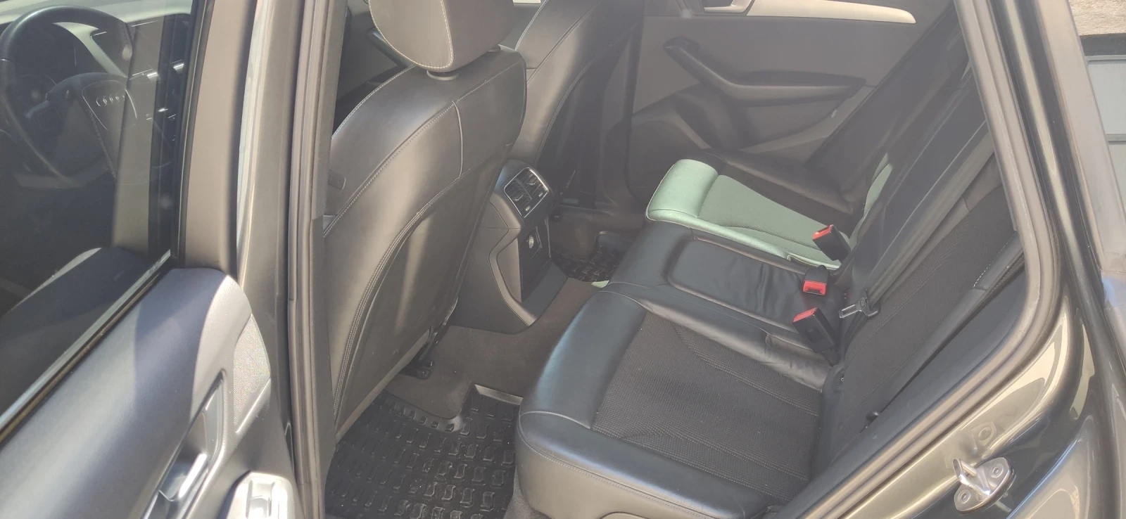 Audi Q5 2.0TDI S line quattro , снимка 10 - Автомобили и джипове - 54318356