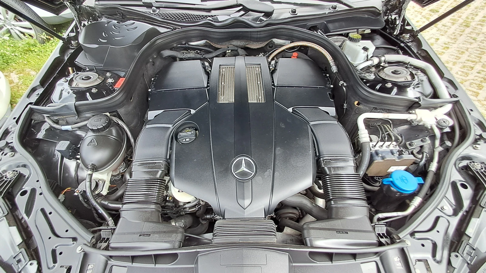 Mercedes-Benz E 400 3.5i РЕАЛ КМ ИЗКЛЮЧИТЕЛЕН СЕРВИ КНИЖК ИТАЛИЯ УНИКТ, снимка 16 - Автомобили и джипове - 54526065