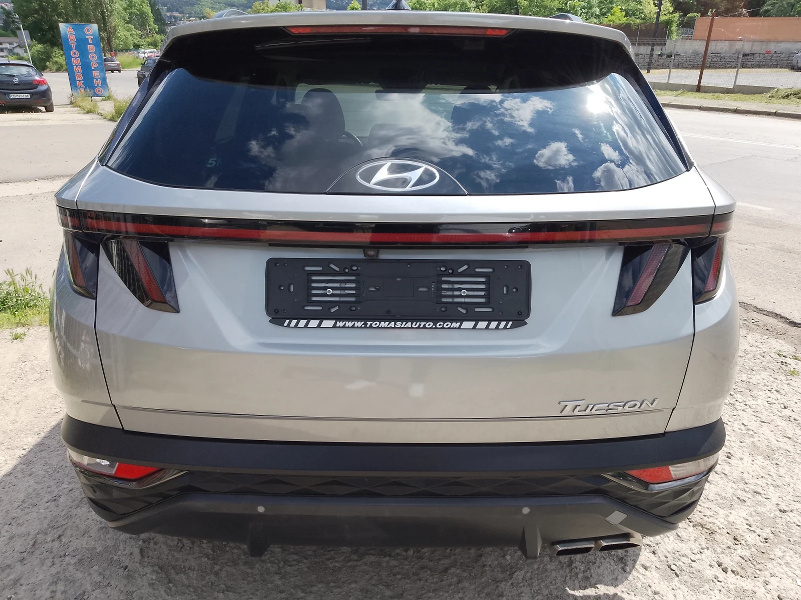Hyundai Tucson 1.6 CRDI/COMFORT/95x.km., снимка 6 - Автомобили и джипове - 54682021