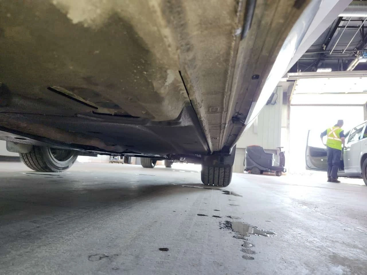VW Tiguan Highline 4MOTION/FENDER/���������/����������  | Mobile.bg � ����������� 14