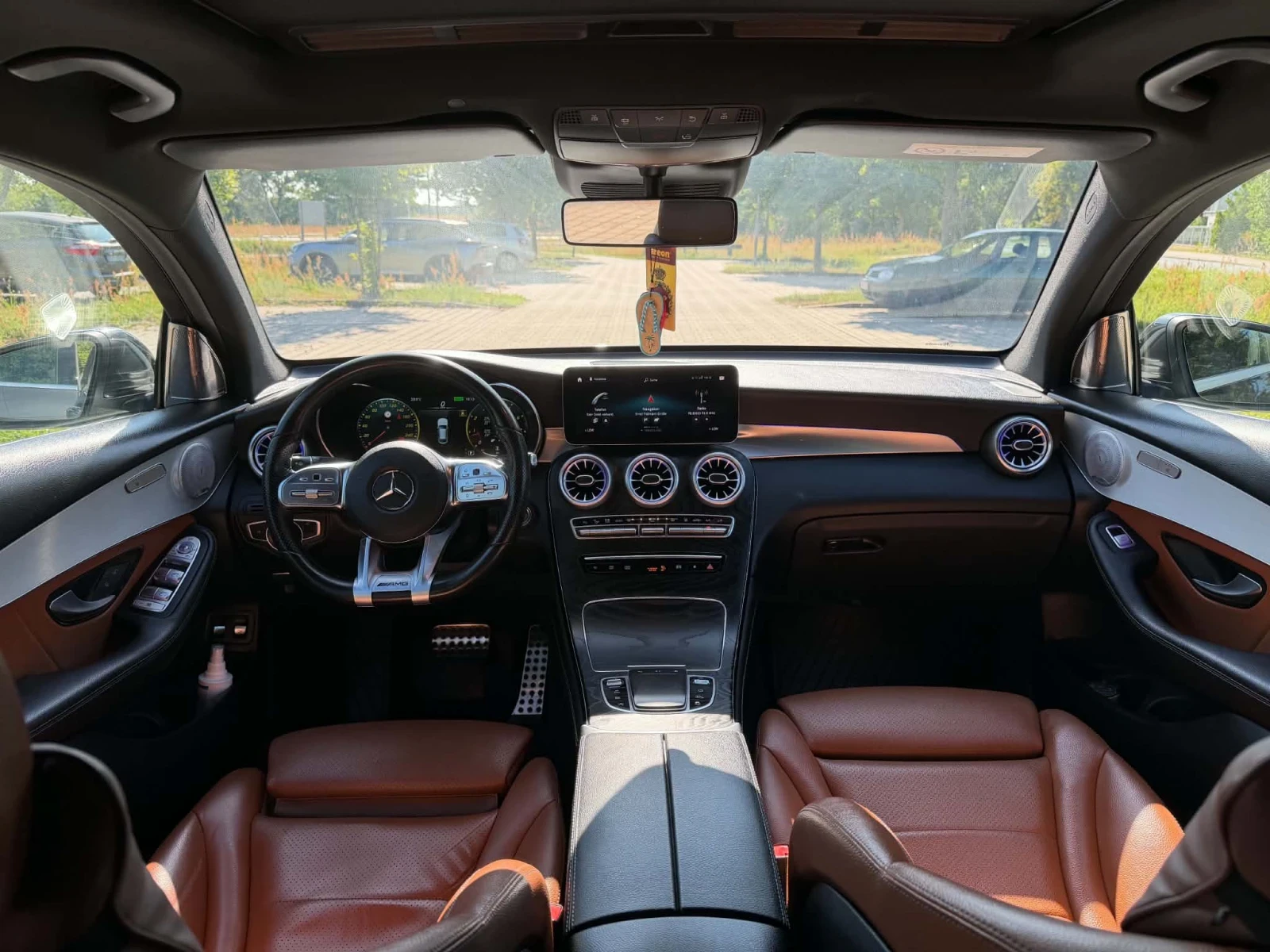 Mercedes-Benz GLC 300, снимка 8 - Автомобили и джипове - 55504587