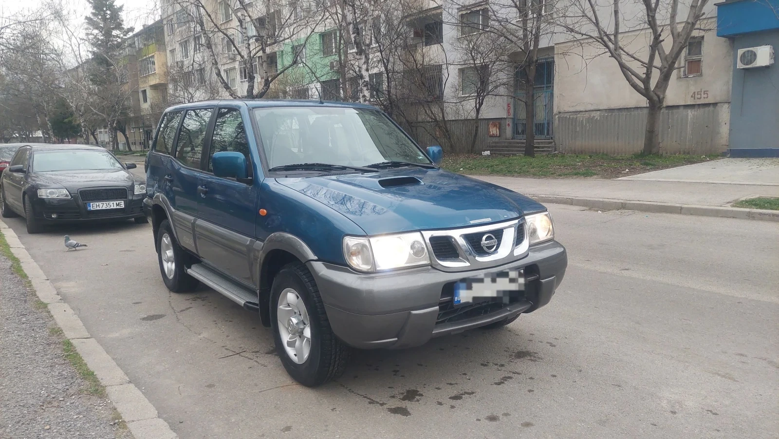 Nissan Terrano 3.0, снимка 3 - Автомобили и джипове - 55650853