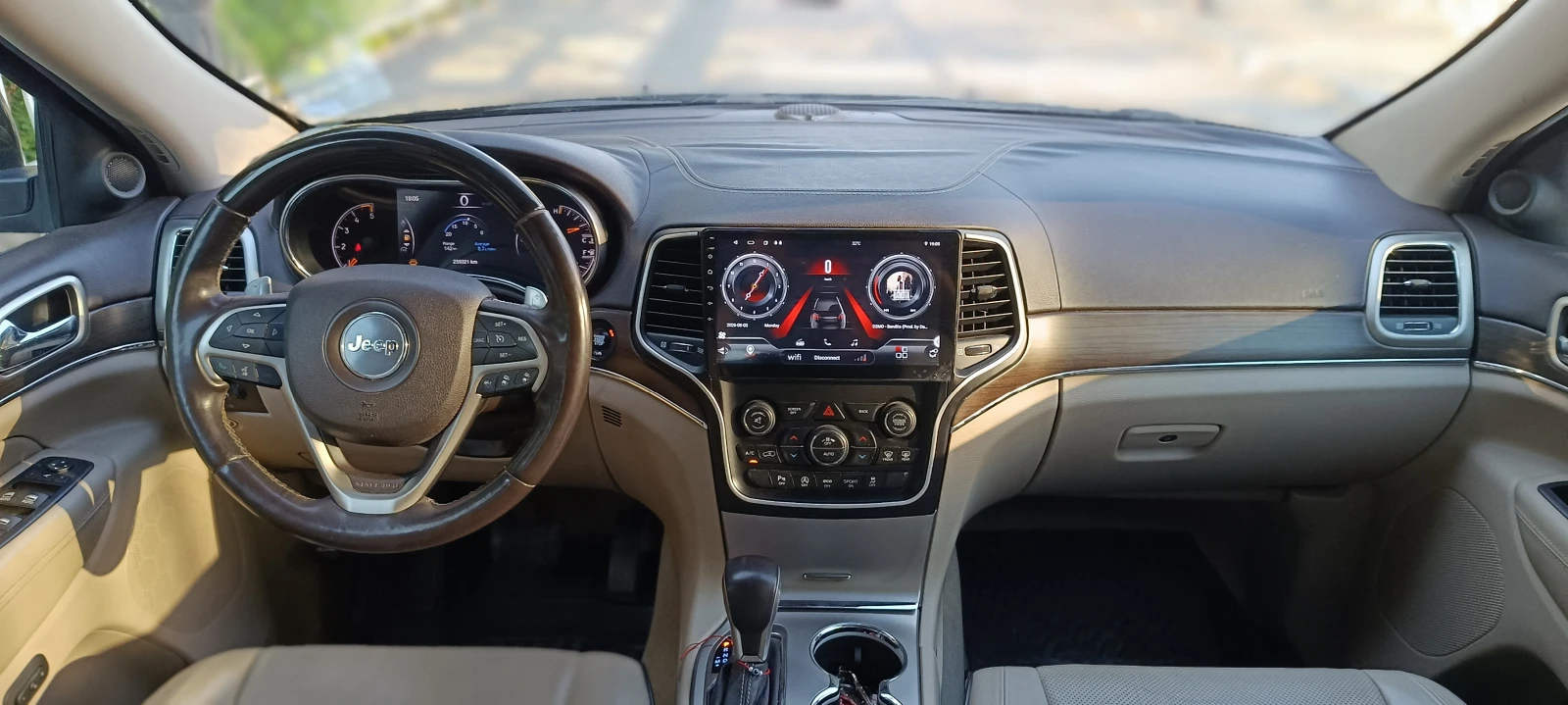 Jeep Grand cherokee 3.0 CRD OVERLAND, снимка 9 - Автомобили и джипове - 55663908