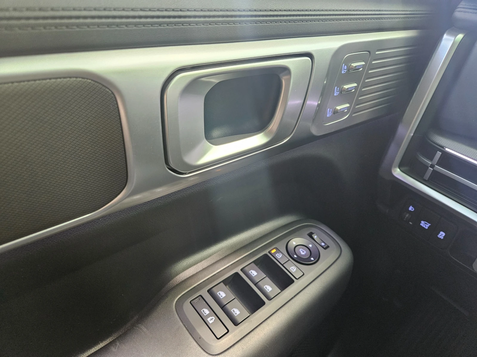 Hyundai Santa fe 2.5T Prestige BLIND SPOT ������ ����* encareu.com | Mobile.bg � ����������� 9