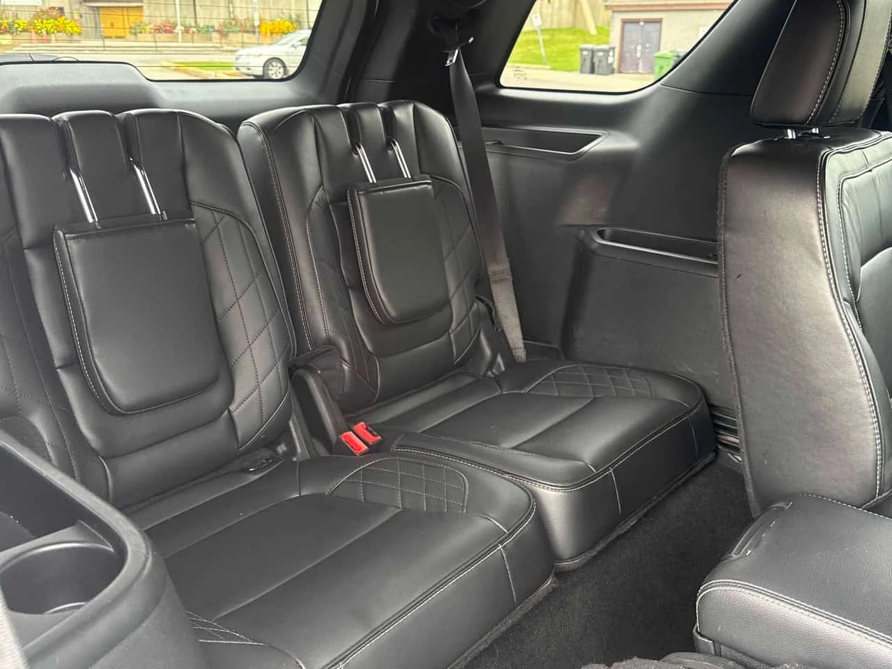 Ford Explorer Platinum | CARFAX | БЕЗ ИНЦИДЕНТИ , снимка 13 - Автомобили и джипове - 56362751