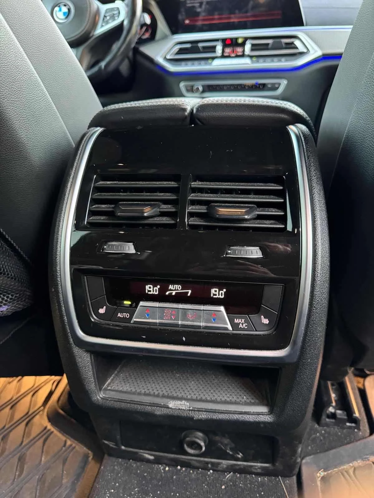 BMW X5 * xDrive40i * CARFAX * LASER * H/K �����* HEAD UP | Mobile.bg � ����������� 14