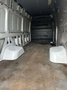 Mercedes-Benz Sprinter 516 Maxi 3.5 Тона, снимка 10