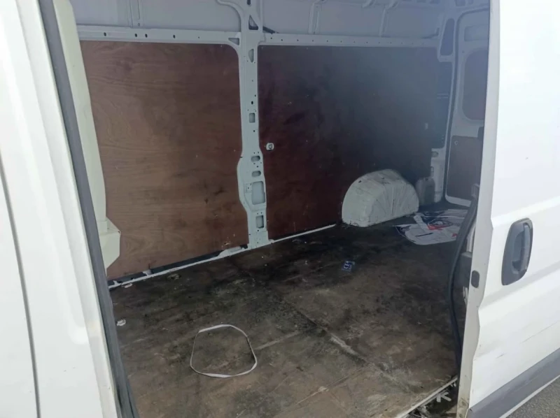 Citroen Jumper 2.0BlueHDI Десен Волан, снимка 7 - Бусове и автобуси - 52205223