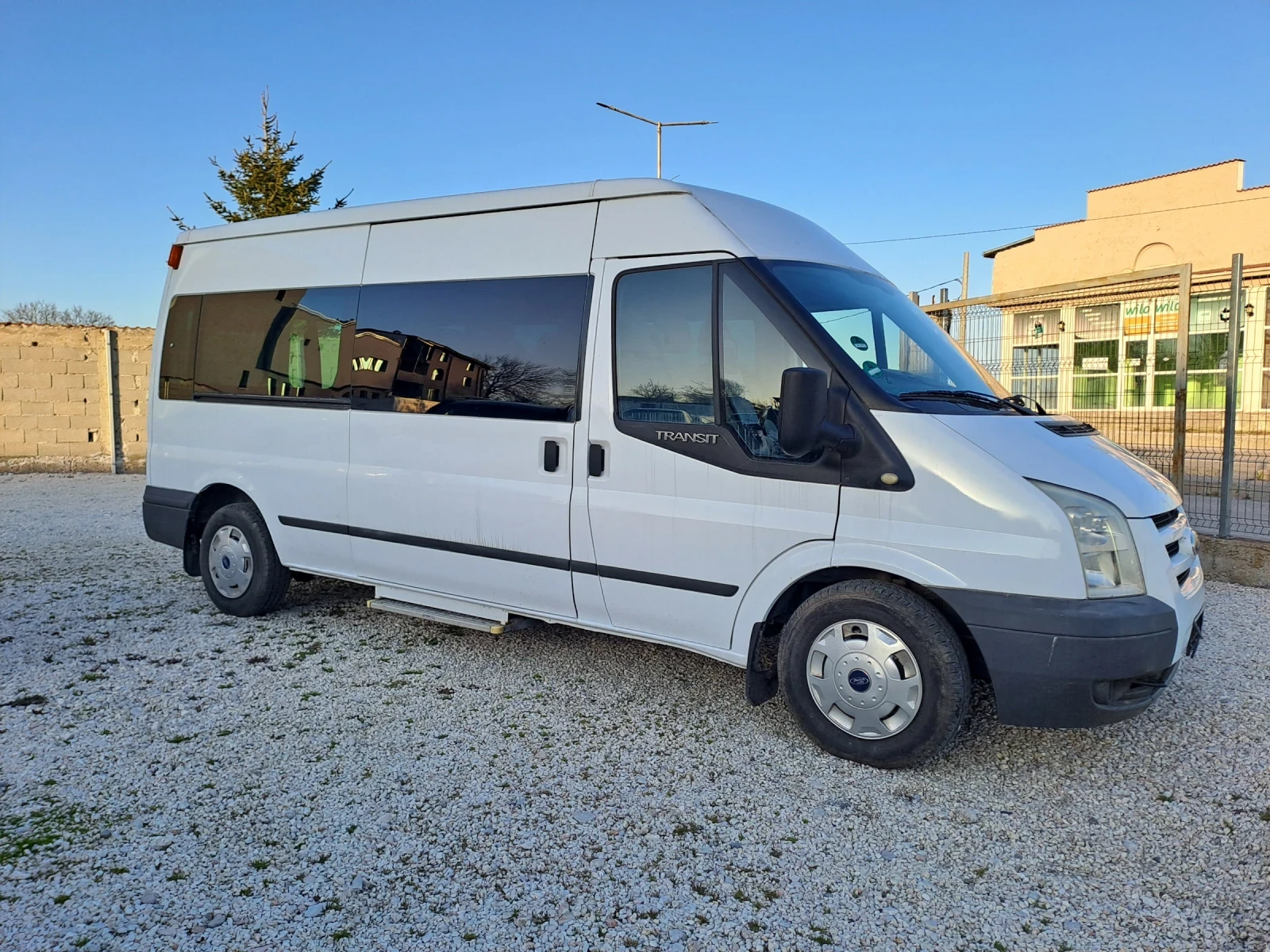 Ford Transit 2.2CDTI, снимка 3 - Бусове и автобуси - 53828923