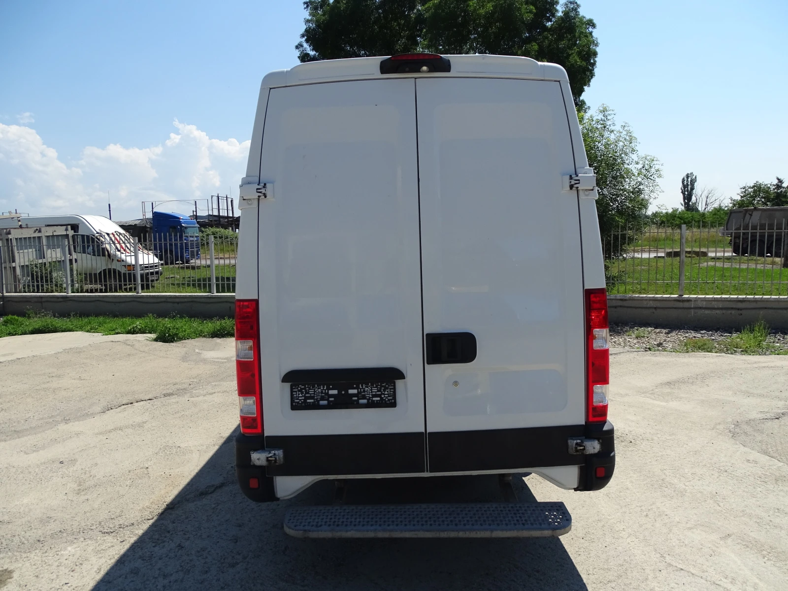 Iveco 35s11 * * * КЛИМАТИК* * НОВ ВНОС * * , снимка 4 - Бусове и автобуси - 55057185