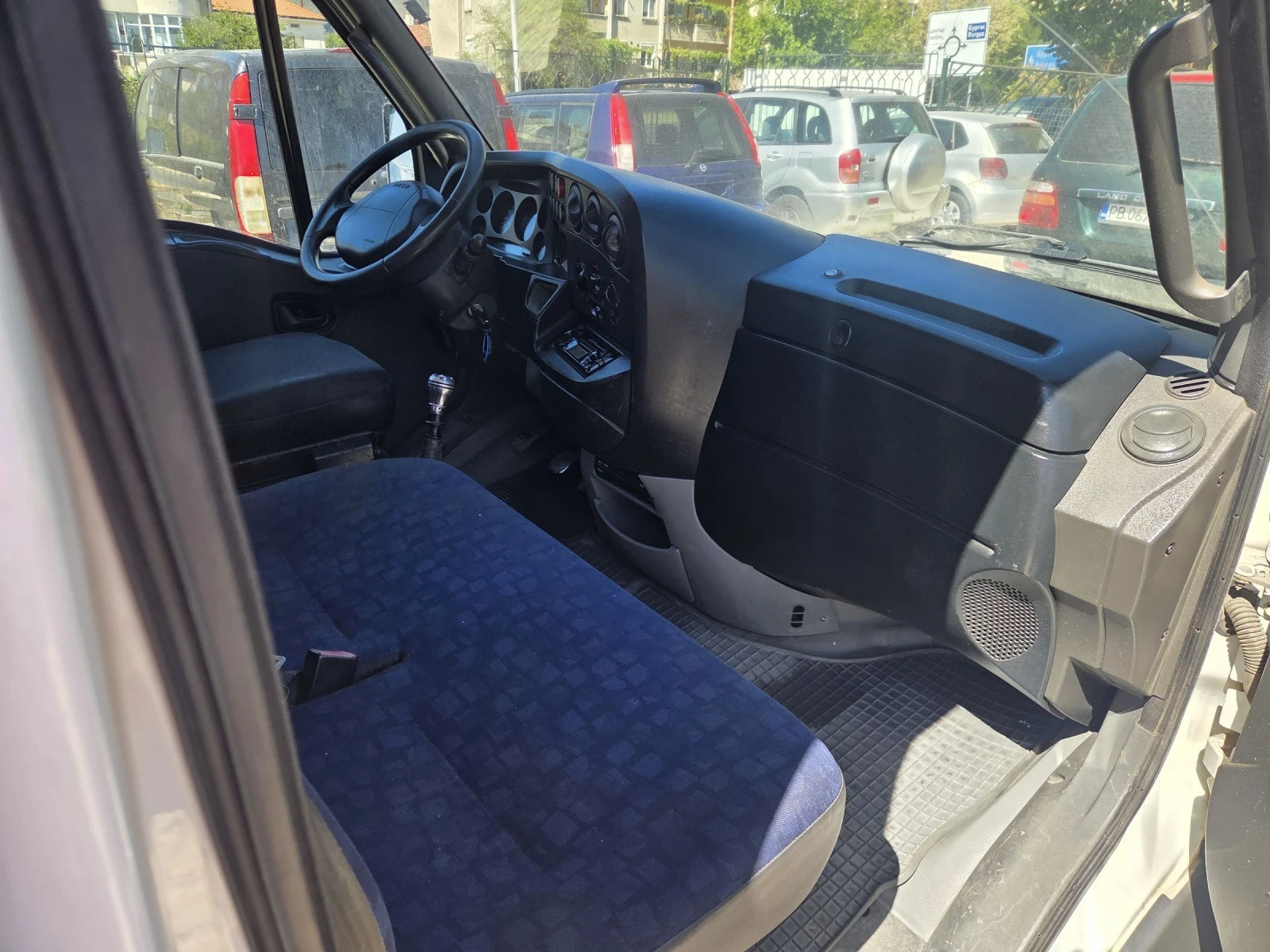 Iveco Daily 60c17HPI, снимка 9 - Бусове и автобуси - 55960677