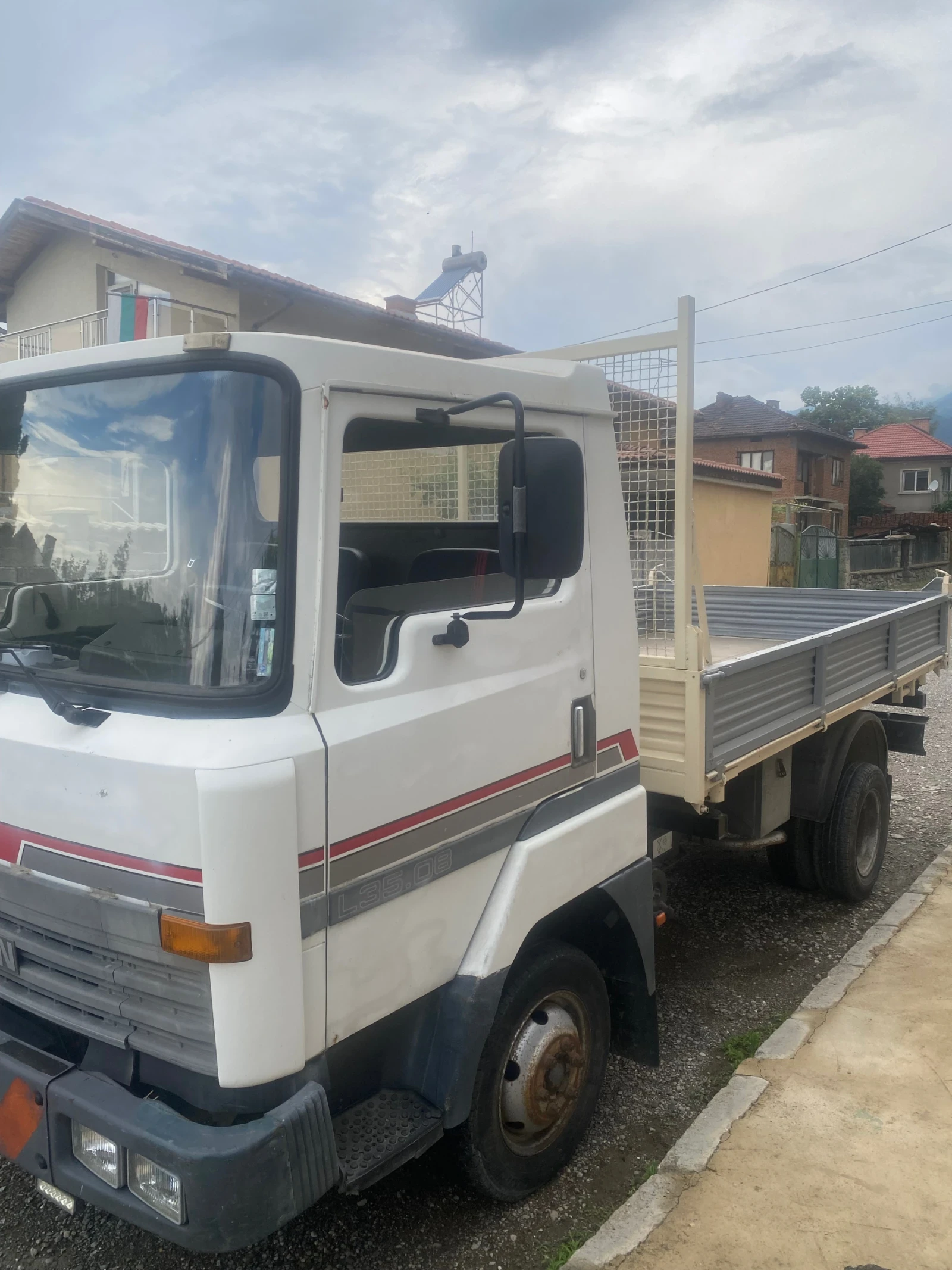 Nissan Kabstar L35.08