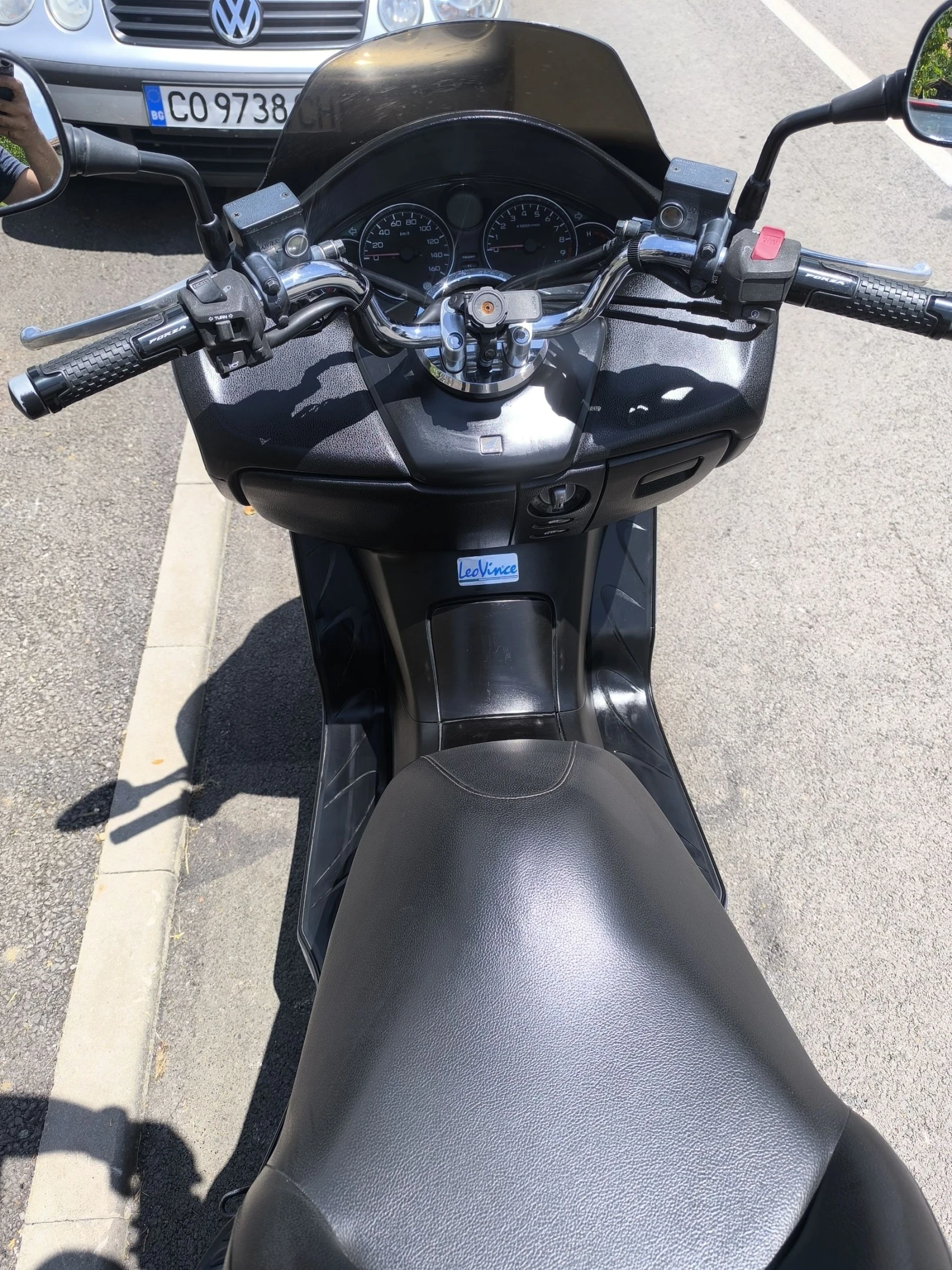 Honda Forza Макси Скутер - изображение 9