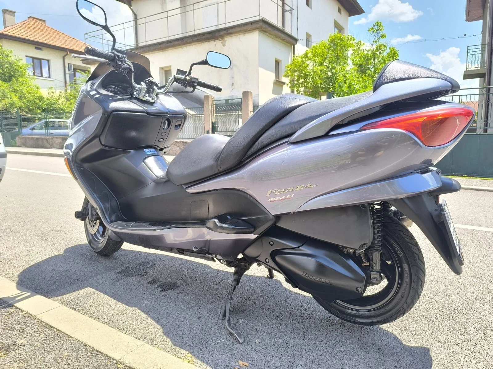 Honda Forza Макси Скутер - изображение 7
