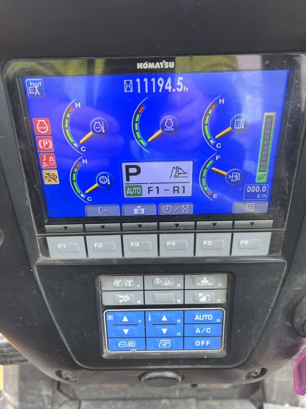 Булдозер Komatsu 65ex, снимка 6 - Индустриална техника - 54379093