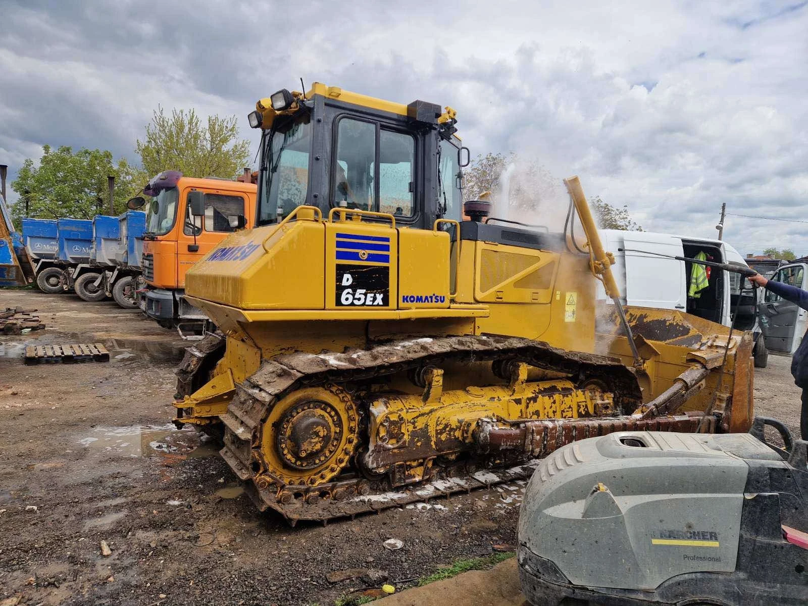 Булдозер Komatsu 65ex, снимка 2 - Индустриална техника - 54379093