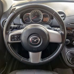 Mazda 2 1.3i facelift, снимка 7