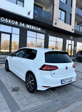 VW Golf R Line - 7900 € / 15451.06 лв. - 89668888 5