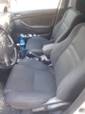 Toyota Avensis 2.0 D-4D - 2802 € / 5480.24 лв. - 72688106 11