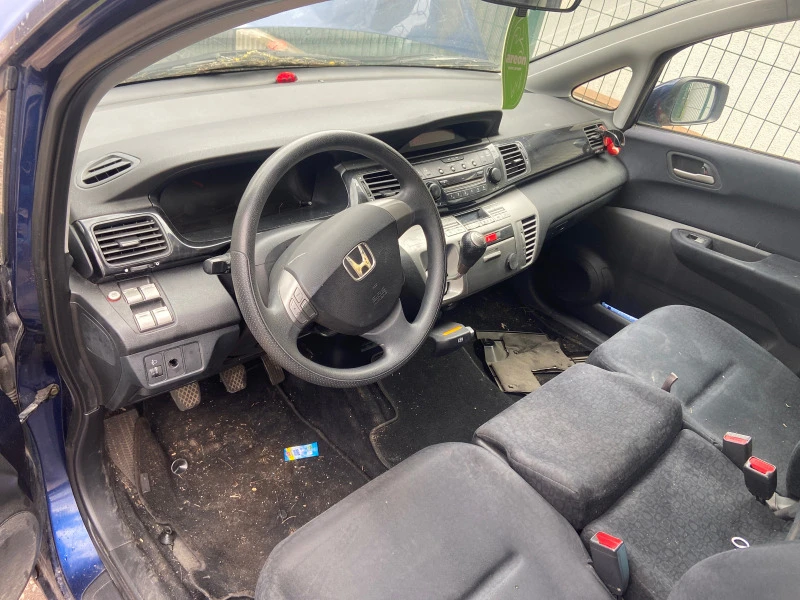 Honda Fr-v 1.7 , снимка 1 - Автомобили и джипове - 47746877