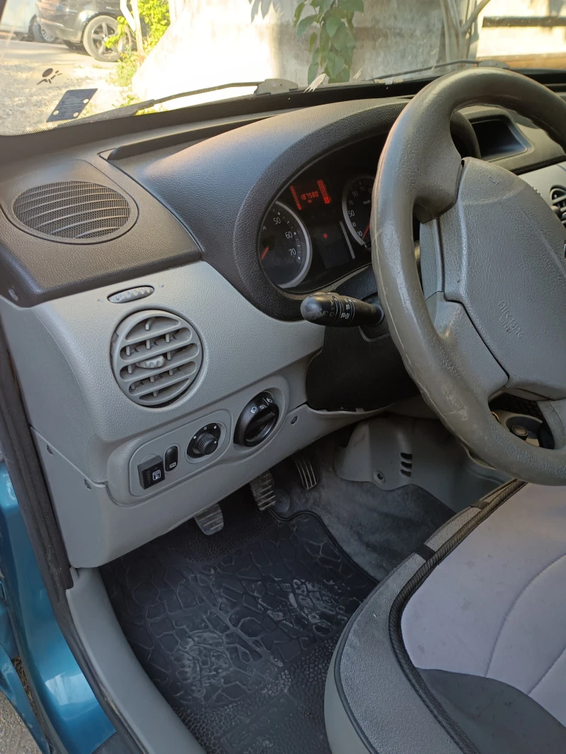 Renault Kangoo Renault Kangaroo с газова уредба , снимка 5 - Автомобили и джипове - 47006669