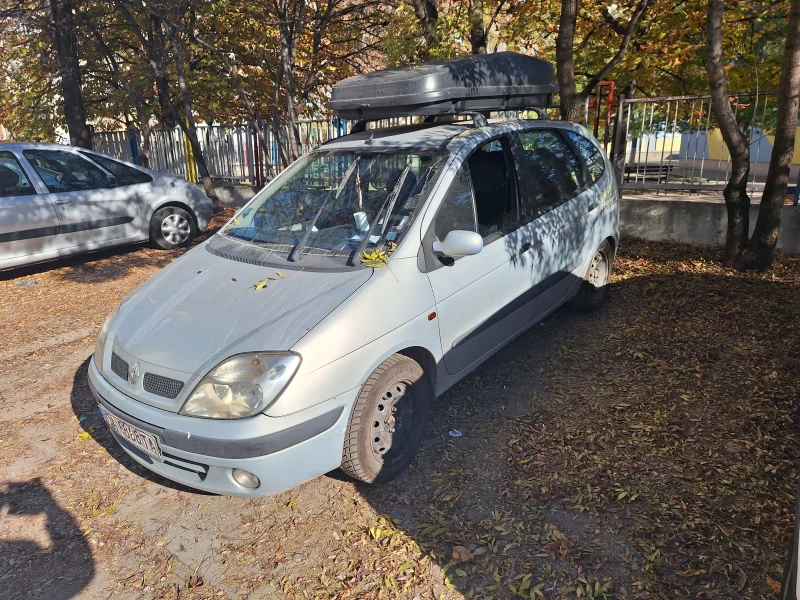 Renault Scenic, снимка 2 - Автомобили и джипове - 47881652