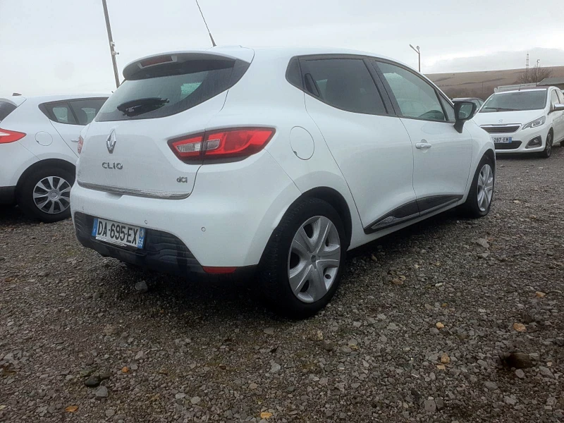 Renault Clio, снимка 4 - Автомобили и джипове - 47967123