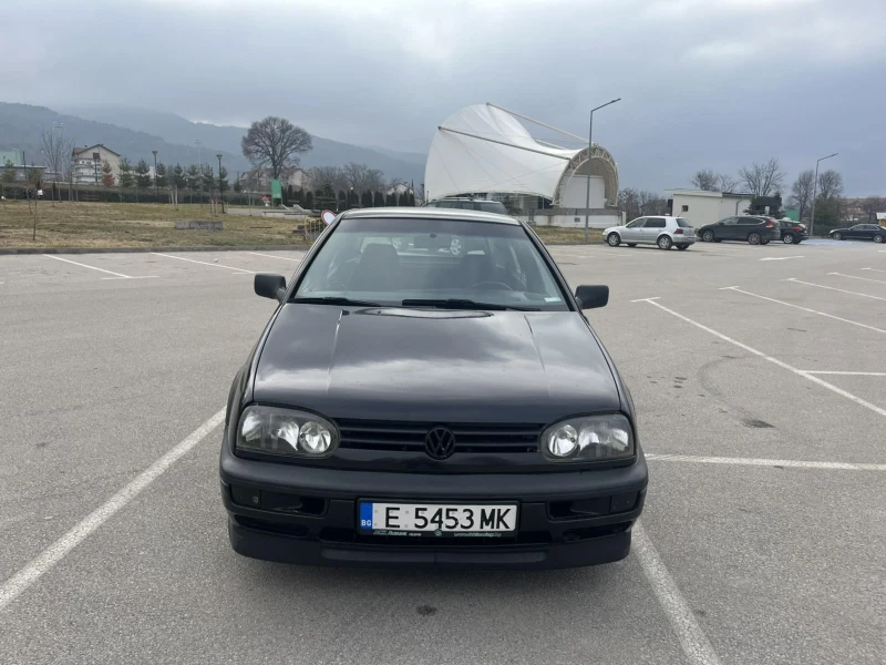 VW Golf, снимка 2 - Автомобили и джипове - 48865188