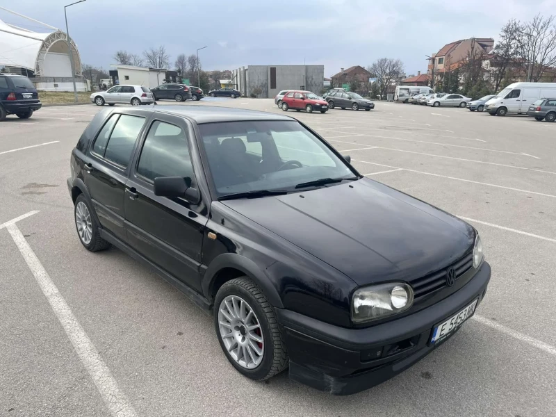 VW Golf, снимка 3 - Автомобили и джипове - 48865188