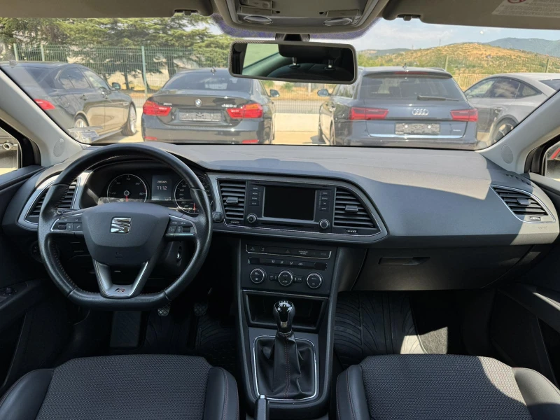 Seat Leon 2.0* 150ps* 6ск* FR* LED* ПАРКТ* АВТОПИЛОТ, снимка 11 - Автомобили и джипове - 51579393