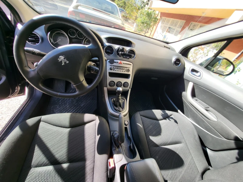 Peugeot 308 SW 1.6 e-HDI, снимка 8 - Автомобили и джипове - 52284750