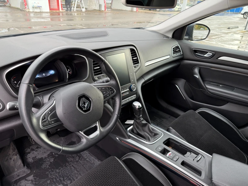 Renault Megane Grandtour 45k КМ първи собственик, снимка 9 - Автомобили и джипове - 52343059