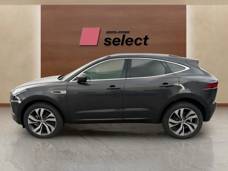 Jaguar E-pace PHEV, снимка 17 - Автомобили и джипове - 52486151