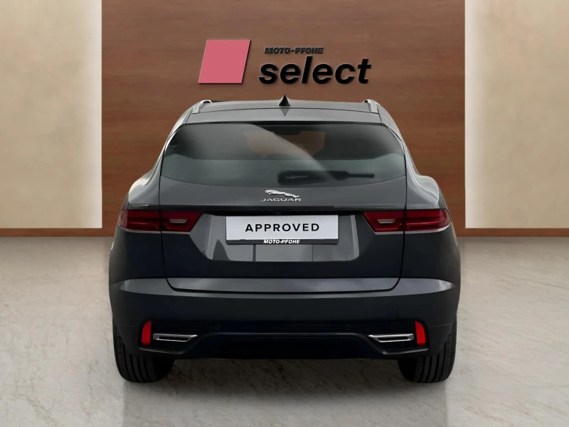 Jaguar E-pace PHEV, снимка 12 - Автомобили и джипове - 52486151