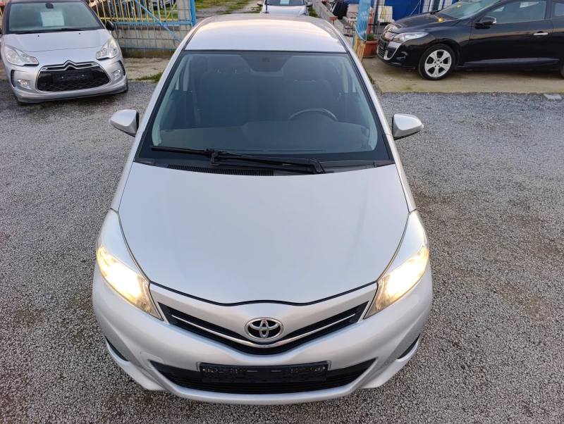 Toyota Yaris 1.33 99к.с., снимка 6 - Автомобили и джипове - 52809550