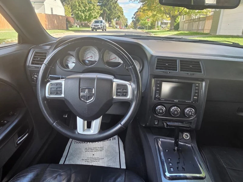 Dodge Challenger SXT Plus RWD, снимка 9 - Автомобили и джипове - 53340547