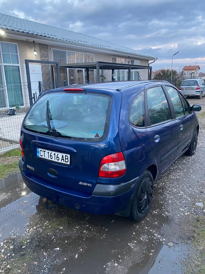 Renault Scenic 1.6 Бензин + газ - Megane Scenic, снимка 5 - Автомобили и джипове - 53459296
