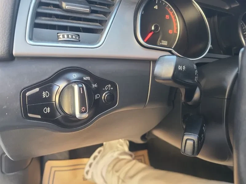 Audi A5 2.0 Tdi Quattro Sportback 8Ta, снимка 17 - Автомобили и джипове - 53280827