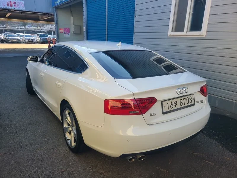 Audi A5 2.0 Tdi Quattro Sportback 8Ta - изображение 4