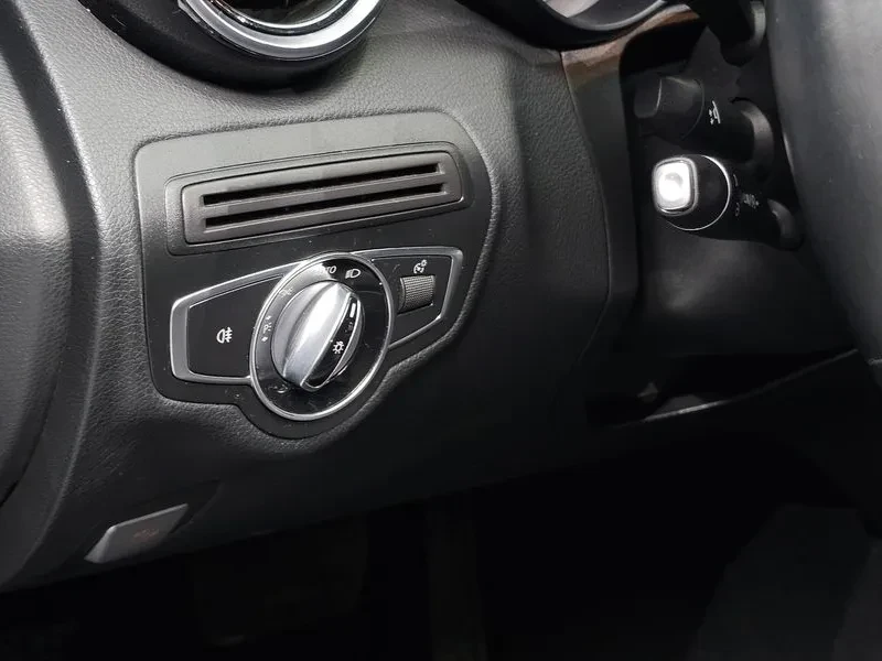 Mercedes-Benz C 200  W205, снимка 15 - Автомобили и джипове - 54954999