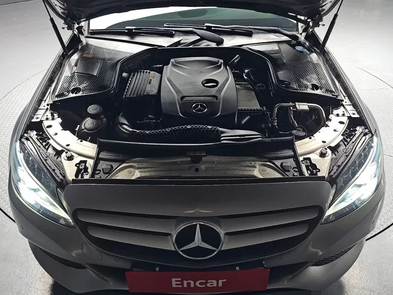Mercedes-Benz C 200  W205, снимка 6 - Автомобили и джипове - 54954999