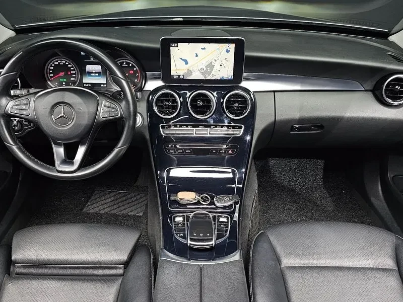 Mercedes-Benz C 200  W205, снимка 7 - Автомобили и джипове - 54954999